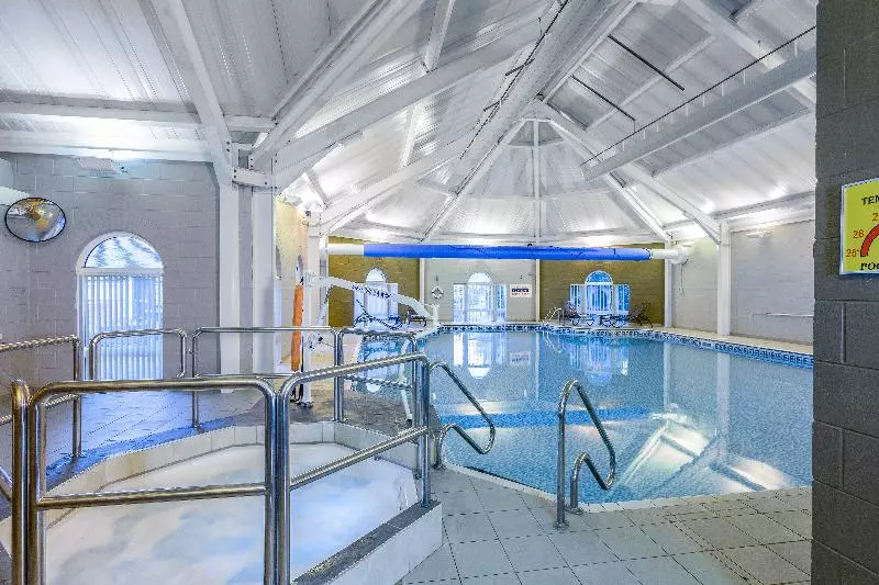 Отель Wychnor Park Country Club