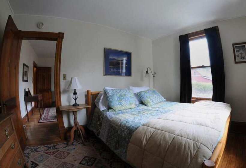 צימר Keene Valley Lodge