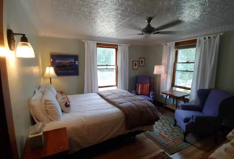 Aamiaismajoitus (B&B) Keene Valley Lodge