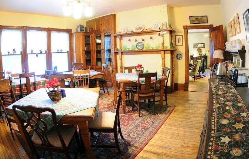 צימר Keene Valley Lodge