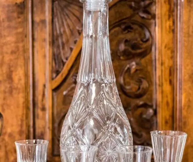 تختخواب و صبحانه Lemon Tree House