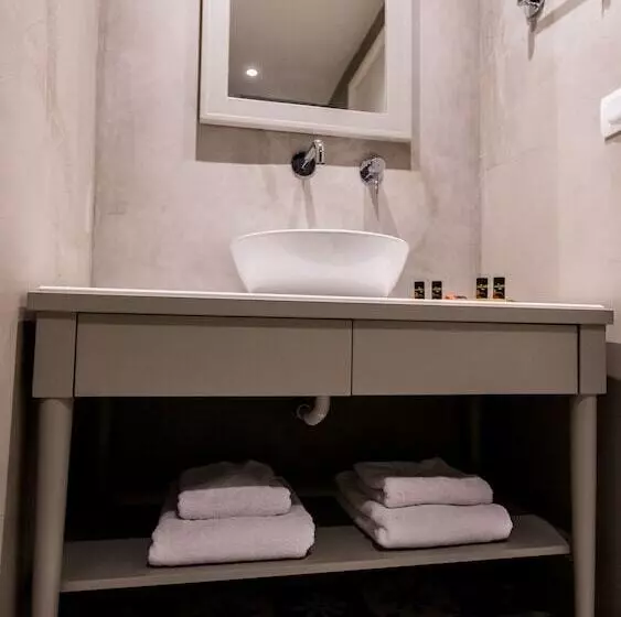 تختخواب و صبحانه Lemon Tree House