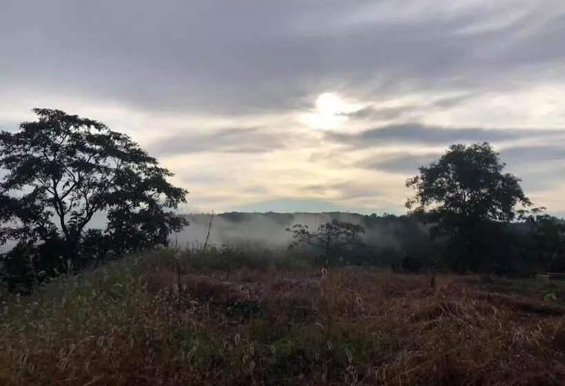 Hotelli Ananta Ecostays