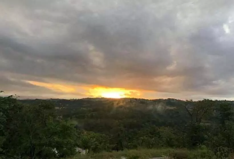 Hotelli Ananta Ecostays