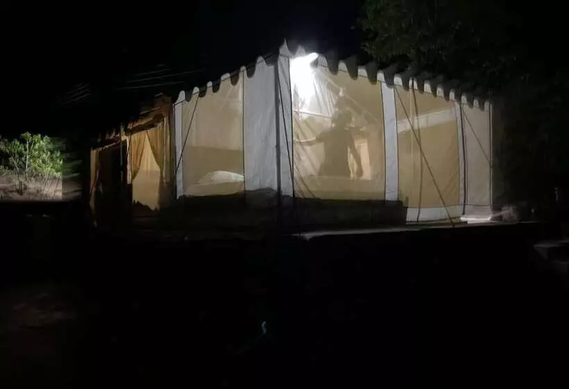 Hotelli Ananta Ecostays