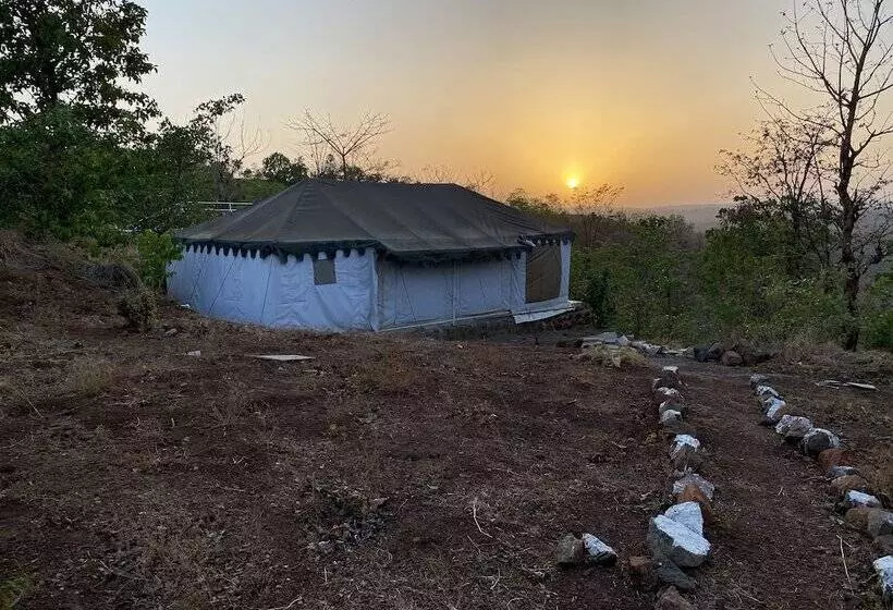 Hotelli Ananta Ecostays