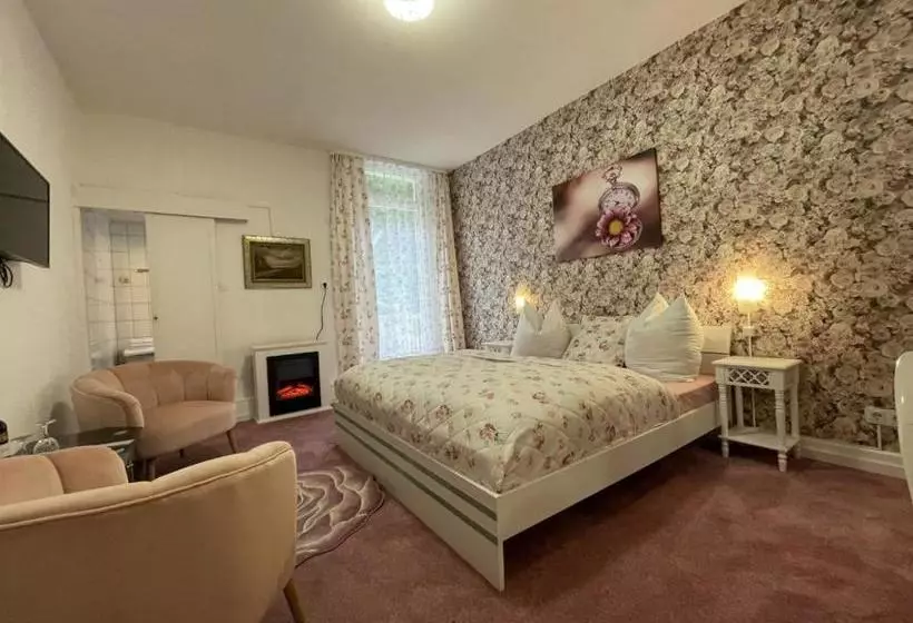 Hotelli Astoria  Bad Wildstein