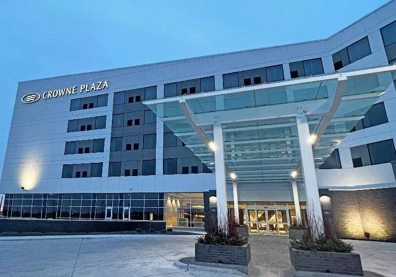 Hotelli Crowne Plaza   Kearney, An Ihg