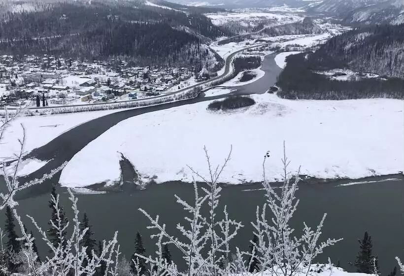 Hotelli Dawson Lodge