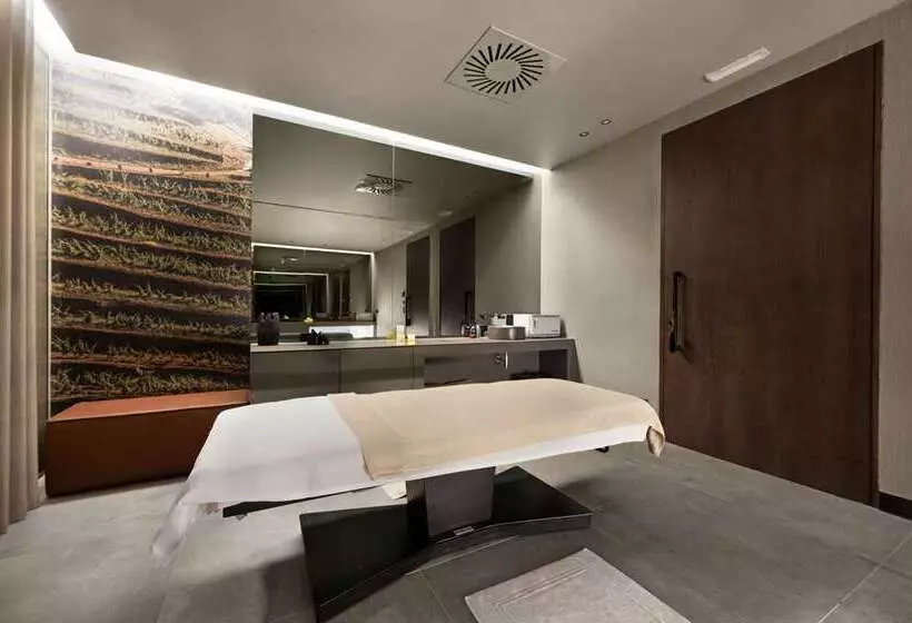 Hotelli Hilton Porto Gaia