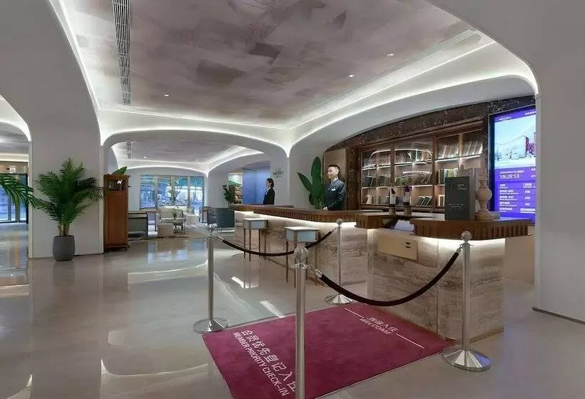 هتل Mercure Chengdu Jinniu Wanda Plaza