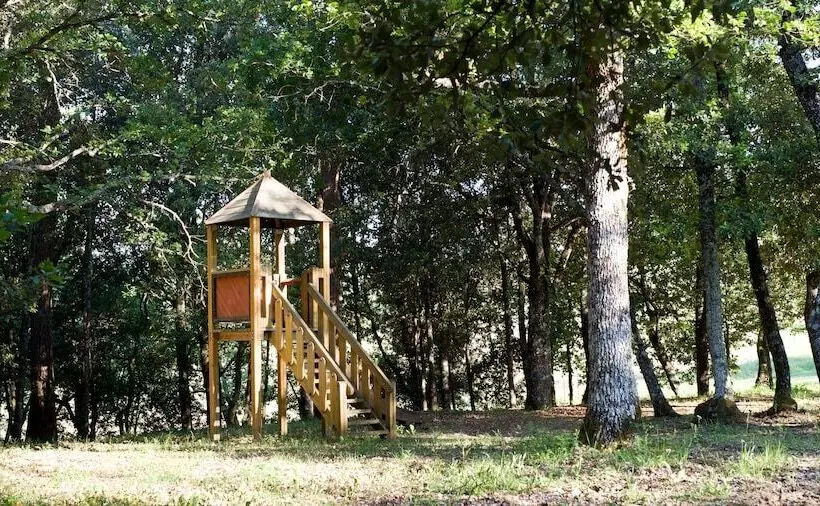 Maaseutuhotelli I Pianelli