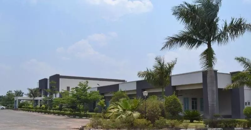 Moba Hotel And Conventions Centre