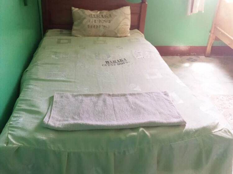 پانسیون Baraka Guest House