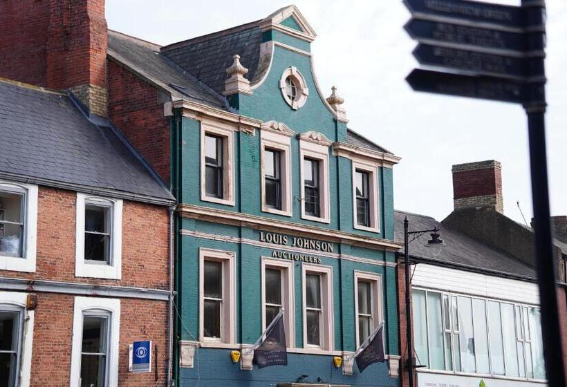 펜션 The Auction House