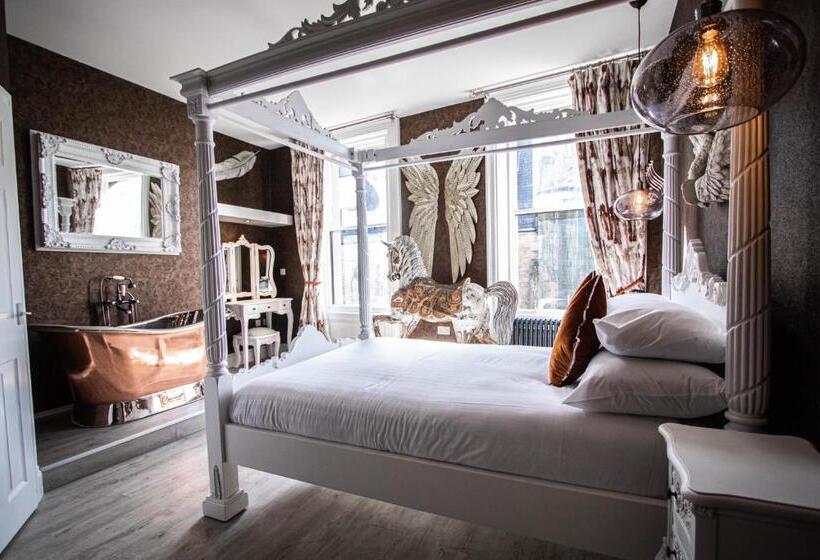 펜션 The Auction House