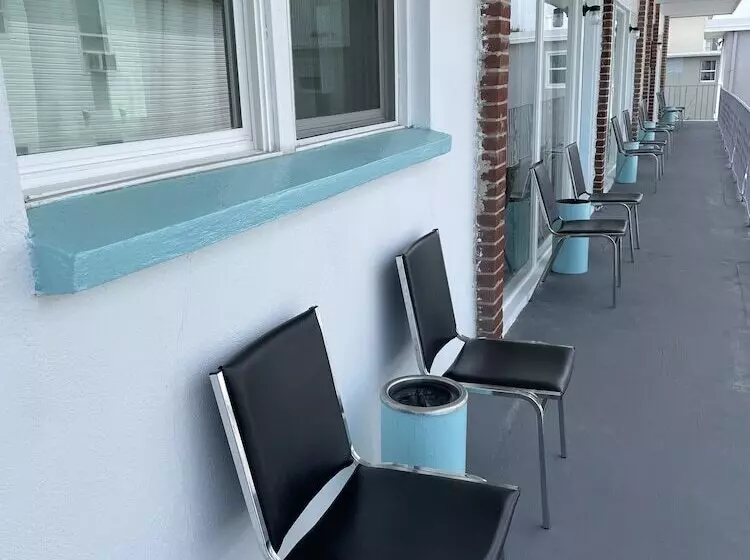 Searay Motel