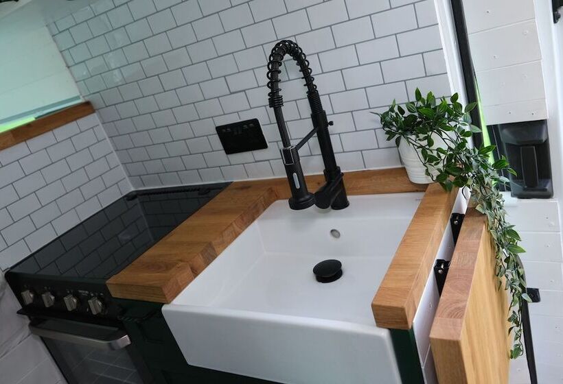 Superb 4 Berth Campervan With Kingsize Bed