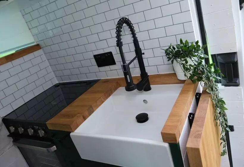 Superb 4 Berth Campervan With Kingsize Bed