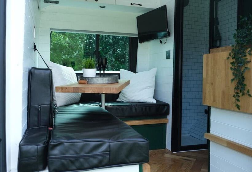 Superb 4 Berth Campervan With Kingsize Bed