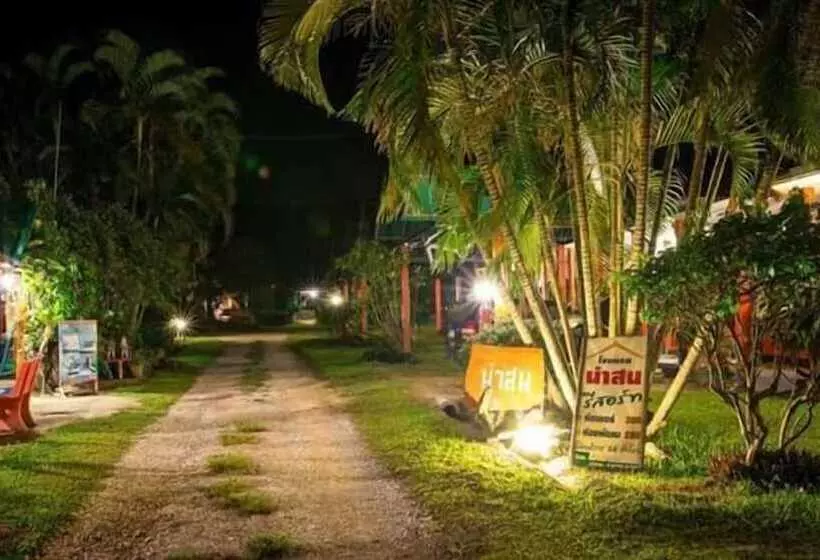 Hotelli Nason Resort