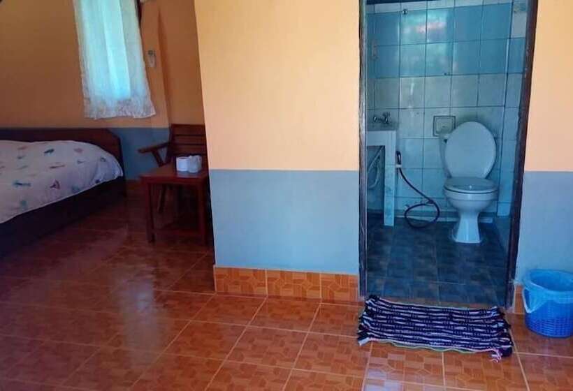 בית מלון כפרי Nason Resort