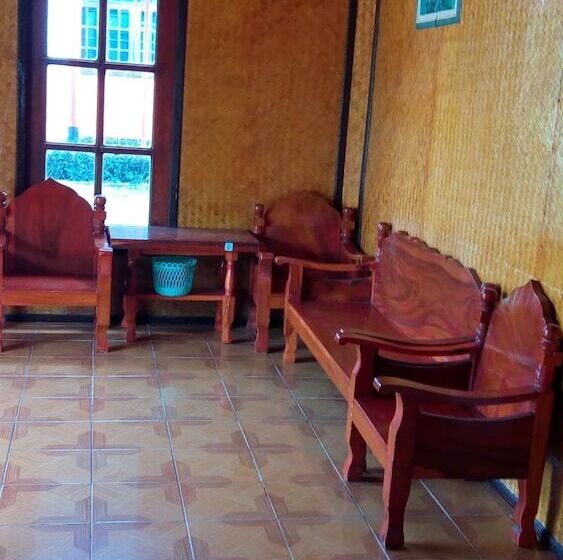 בית מלון כפרי Nason Resort