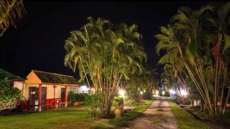 בית מלון כפרי Nason Resort