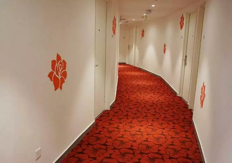 Hotelli Riverine Garden