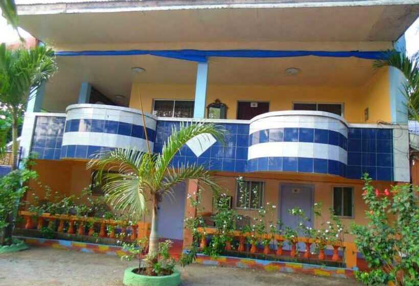 فندق Sabina Beach Resort