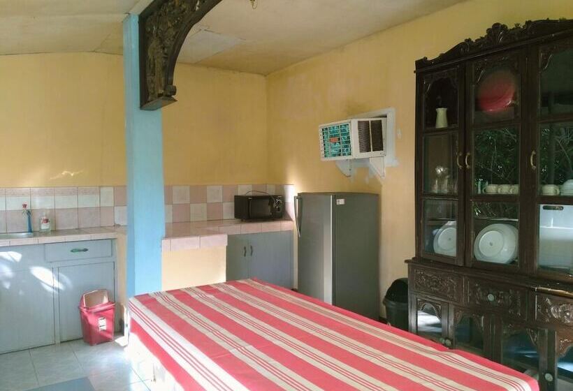 فندق Sabina Beach Resort