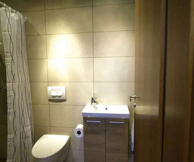 هتل Artun Guesthouse
