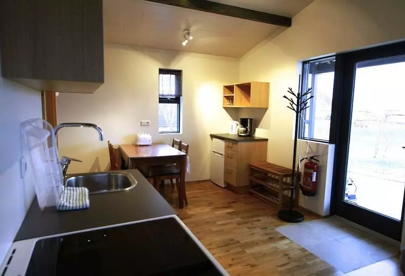 هتل Artun Guesthouse