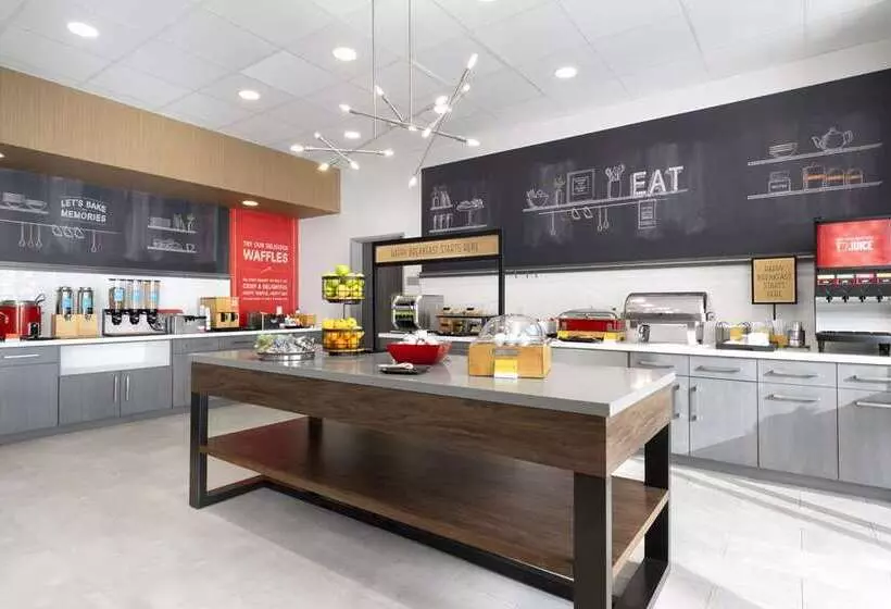 ホテル Hampton Inn & Suites St. Charles Old Town Area