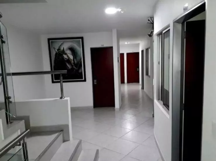 Hotelli Manhattan Barbosa