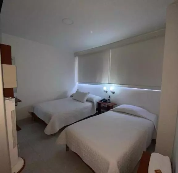 Hotelli Manhattan Barbosa