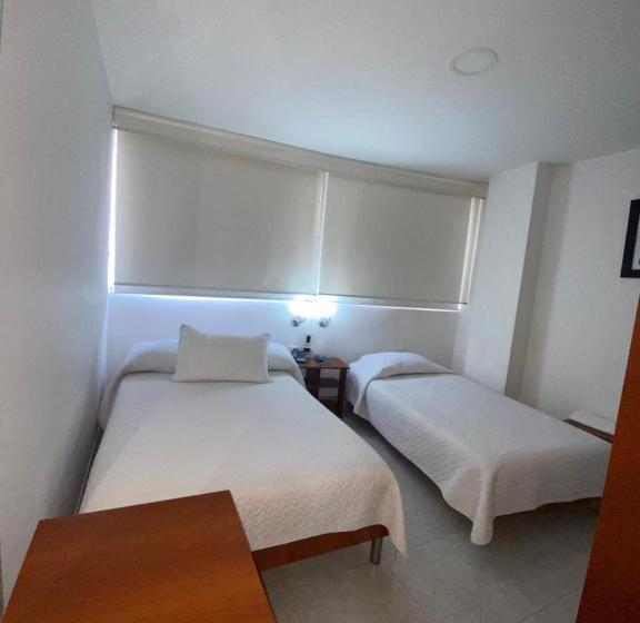 Hotel Manhattan Barbosa