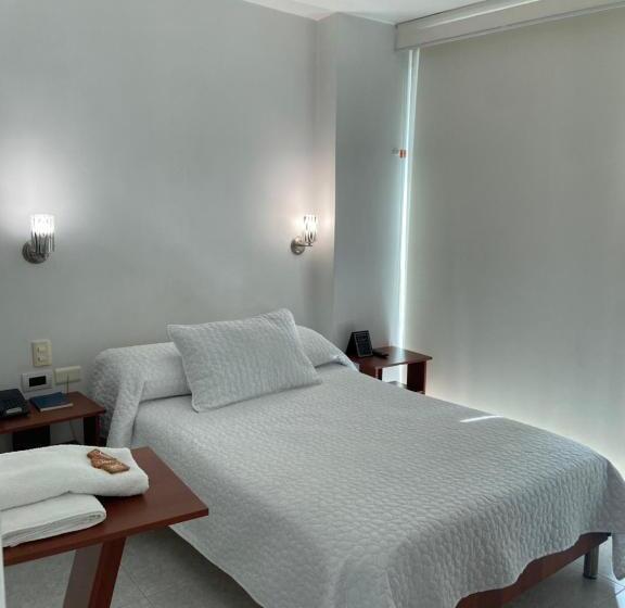 Hotel Manhattan Barbosa