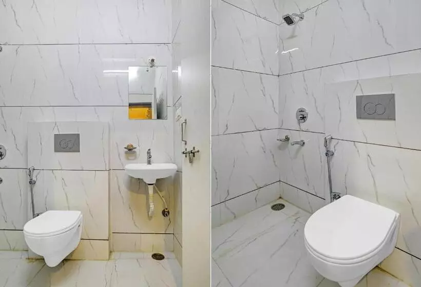 Hotelli Super Townhouse Pine Tree