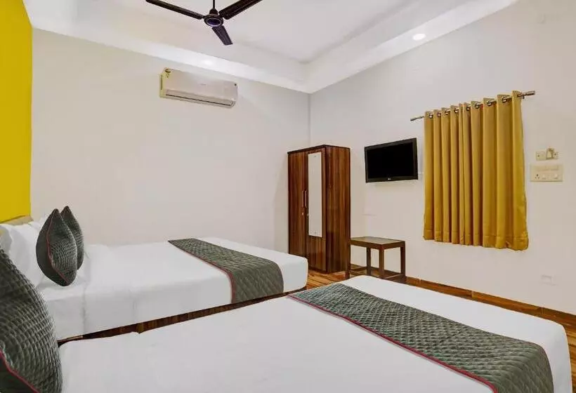 Hotelli Super Townhouse Pine Tree