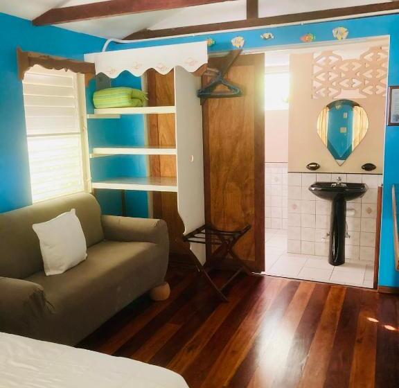 پانسیون Jaguar Morning Star