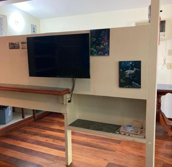 پانسیون Jaguar Morning Star