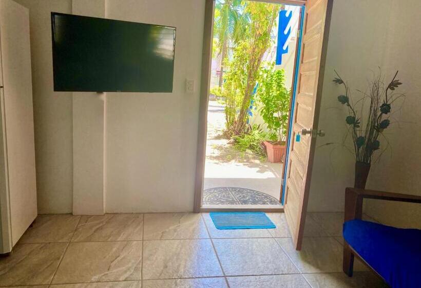 پانسیون Jaguar Morning Star