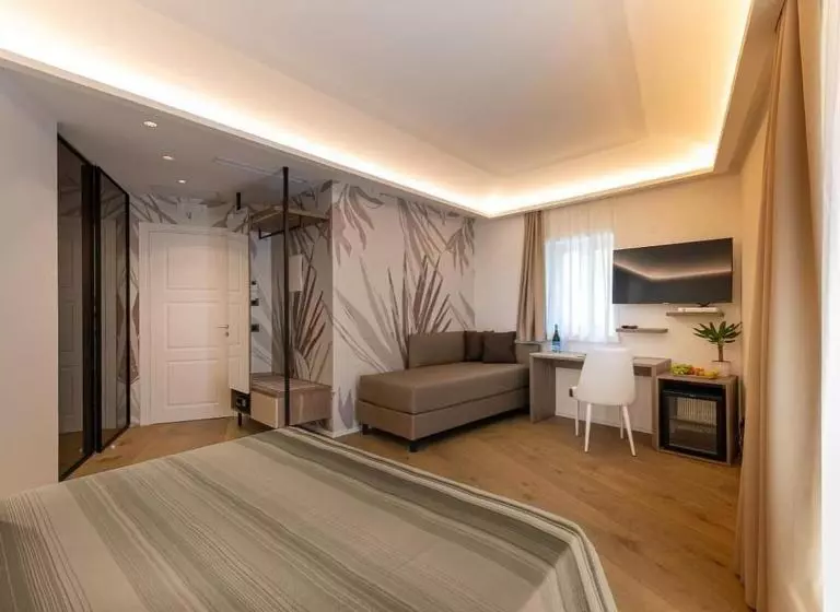 Pension Palazzo Raho Suites