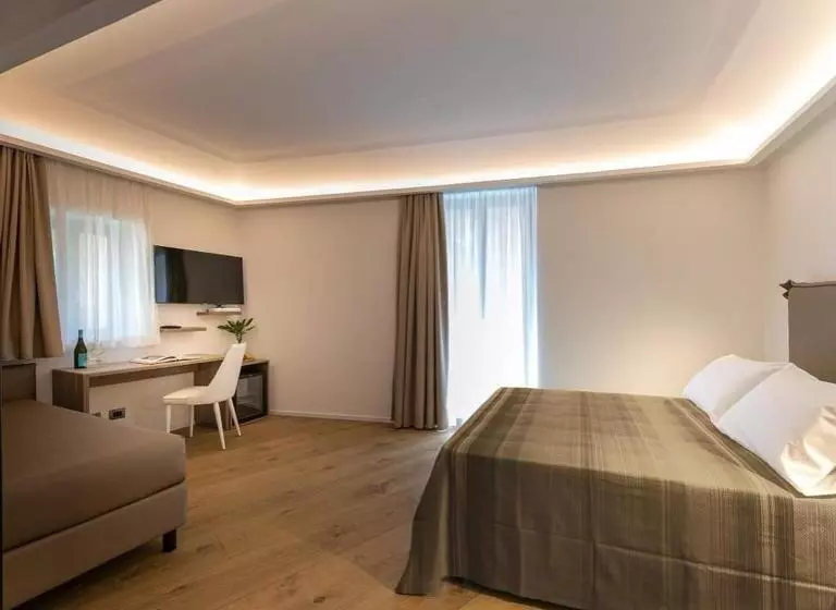 Pension Palazzo Raho Suites