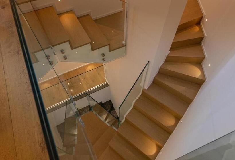 펜션 Palazzo Raho Suites