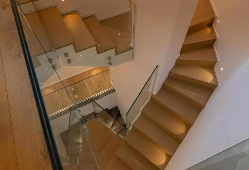 Pension Palazzo Raho Suites