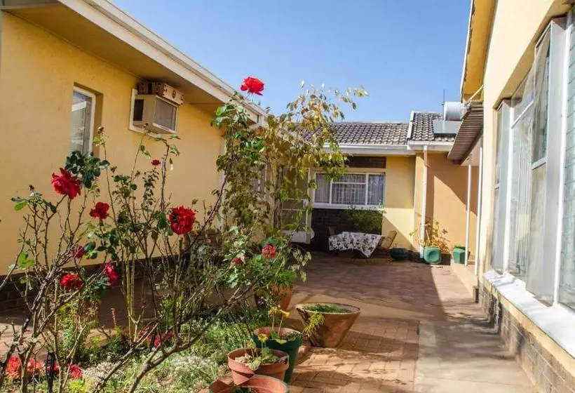 Majatalo Simunye Guest House