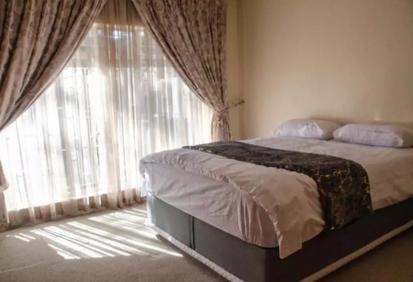 Majatalo Simunye Guest House