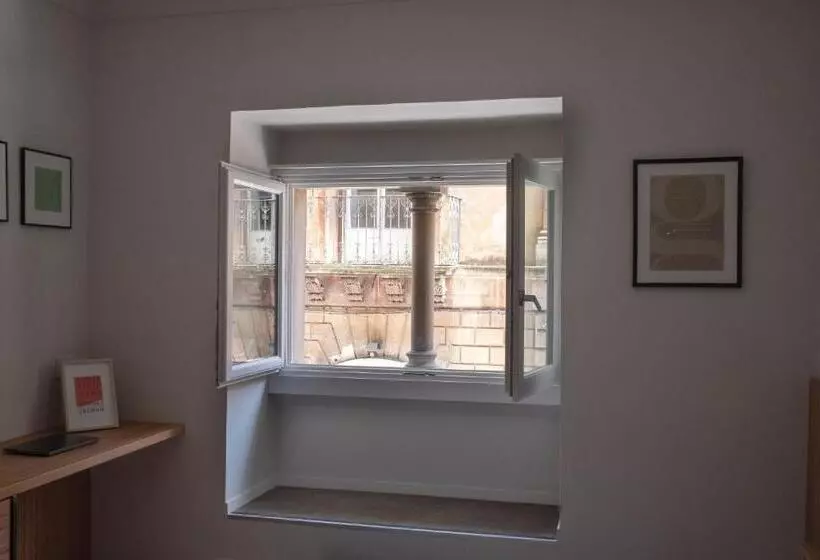 پانسیون Sognalibro Bed And Books